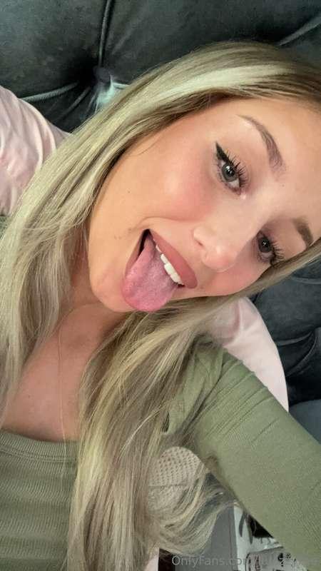 in my mouth please 🥵💦