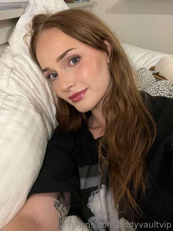 bored and horny, cum sext with meeee😜💌