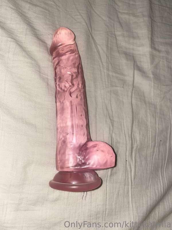 my favorite toy💗