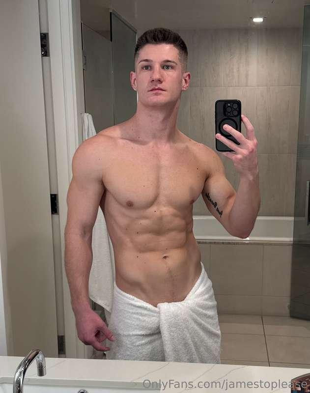 Nice and clean!💦😝