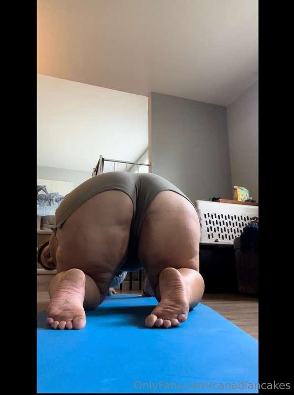 A lil’ yoga 