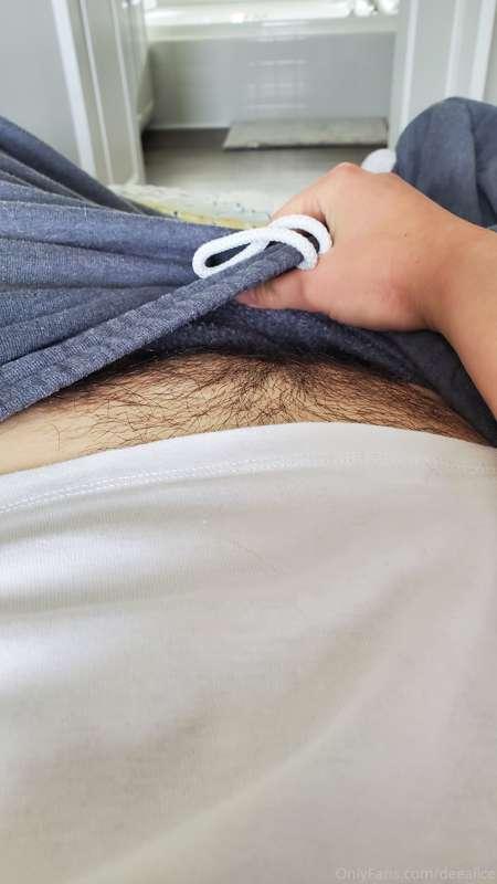 Good morning. I've got things on my mind. 😏💦