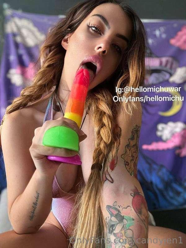 FREE DICK RATE 💜 EVERYTHING IS FREE OVER 700 VIDEOS ON WALL ..
