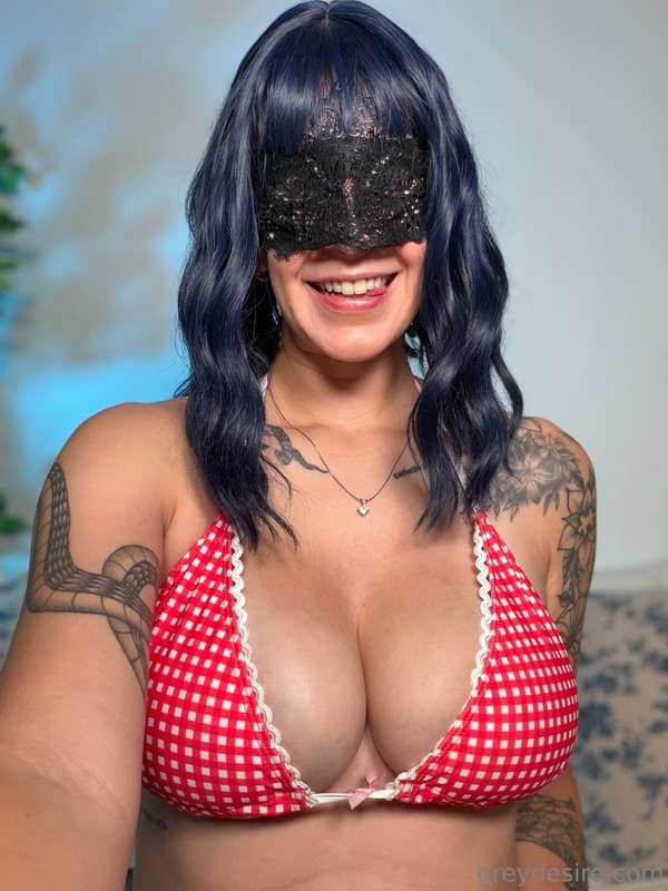 Rate my cleavage 💋