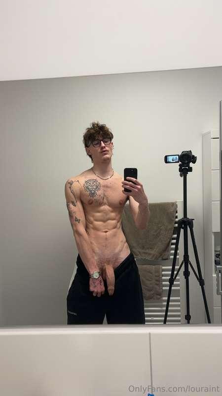 louraint image #0