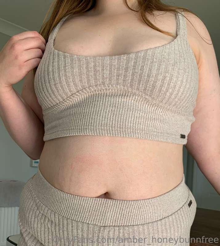 I bet your mouth wants to do naughty things to me 🫦