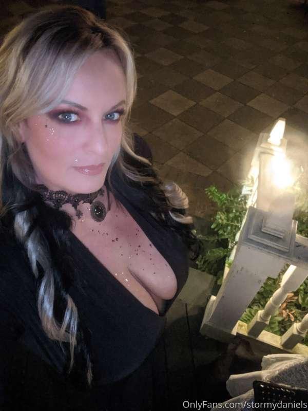 Out and about tonight 🕯