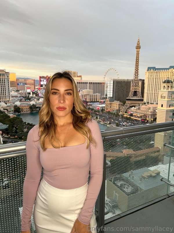 💋