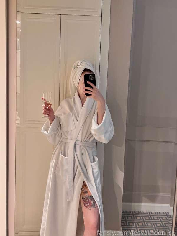 lesyamoon_sg image #1