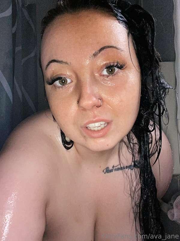 Slippery when wet 🚿💦