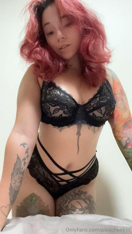 pikacheekss image #0