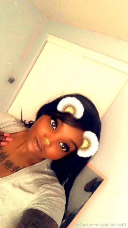 bashfulbabe420 image #1