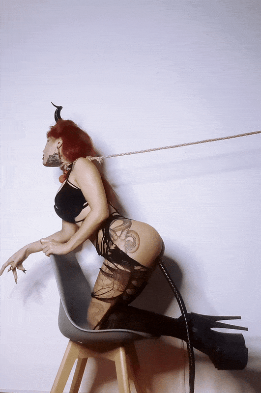 Your devil is ready to come out for you.😋😋
Will you accept all my anger?😈

#fyp #strapon #petite #body #naughty #tattoo #gamer #sexy #mistress #femdom