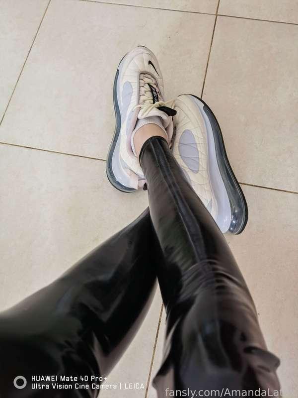 amandalatex image #9