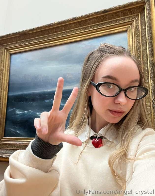 Hey babe 💋 I spent the afternoon wandering through a museum,..