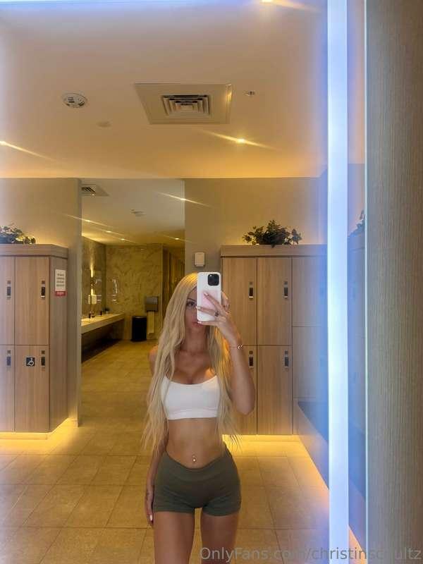 🥰