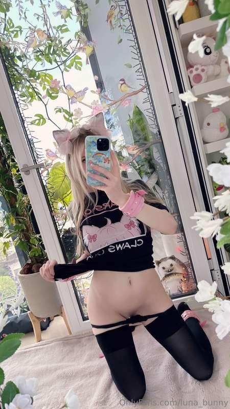 Would you still date me if I had real life kitty ears? 🙈🐾