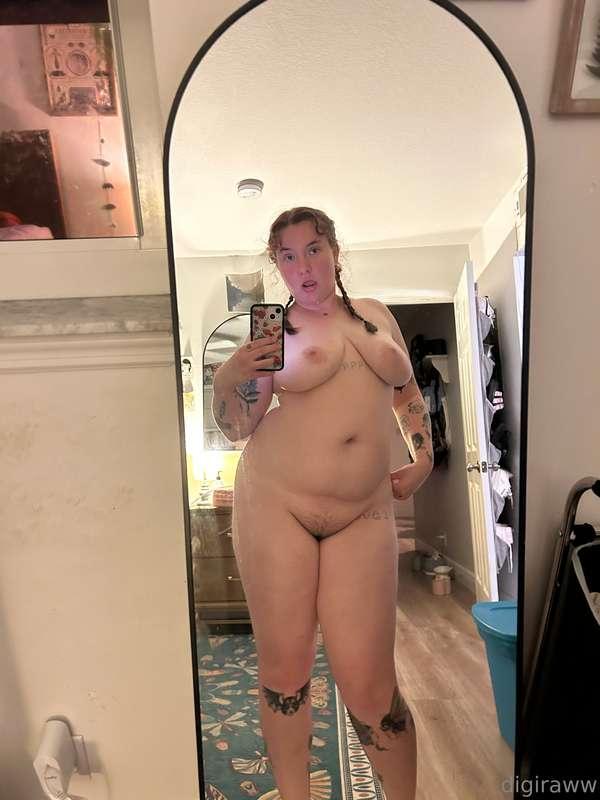 front view or back view? which is your favorite hehe♥️♥️ 