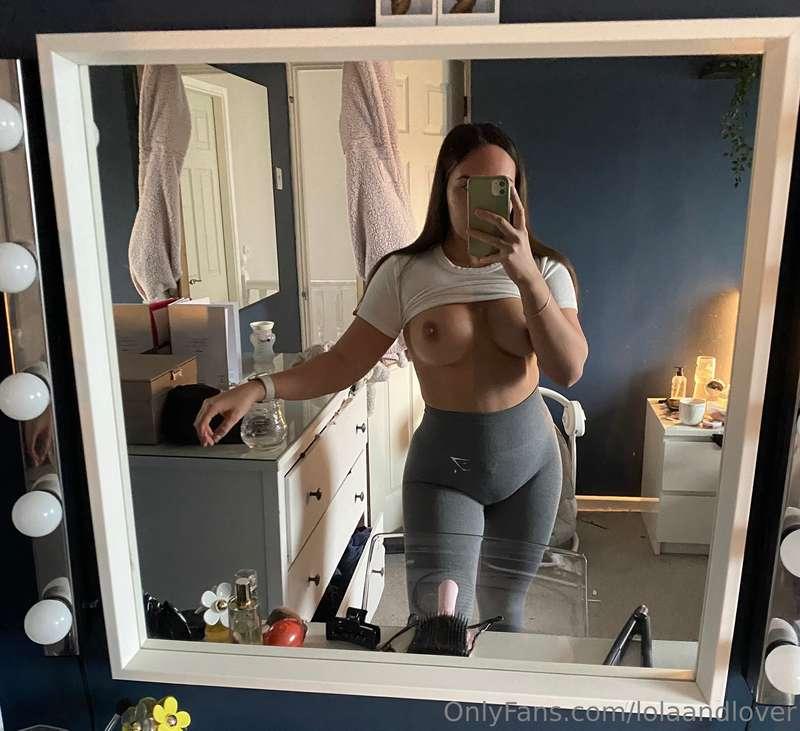 Some morning tiddies for you 😛