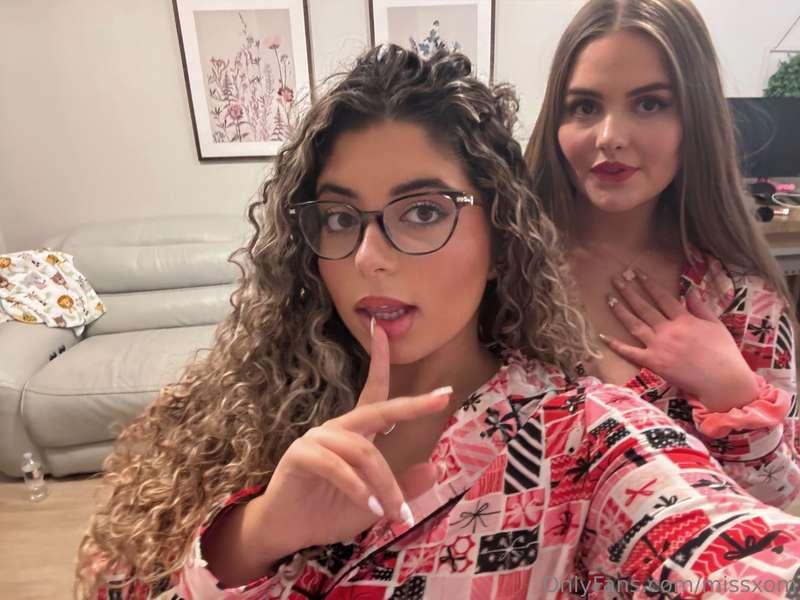 Face cards 😋😋 Dm for our content 😘