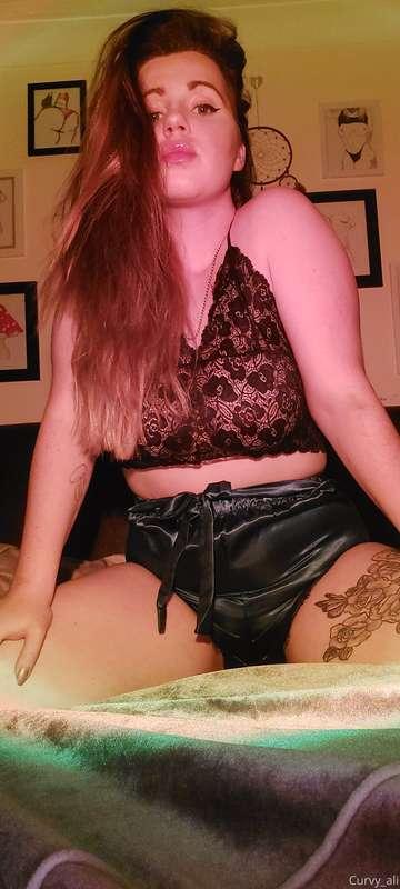 Who likes my gifted PJs my lovely sub got me ☺