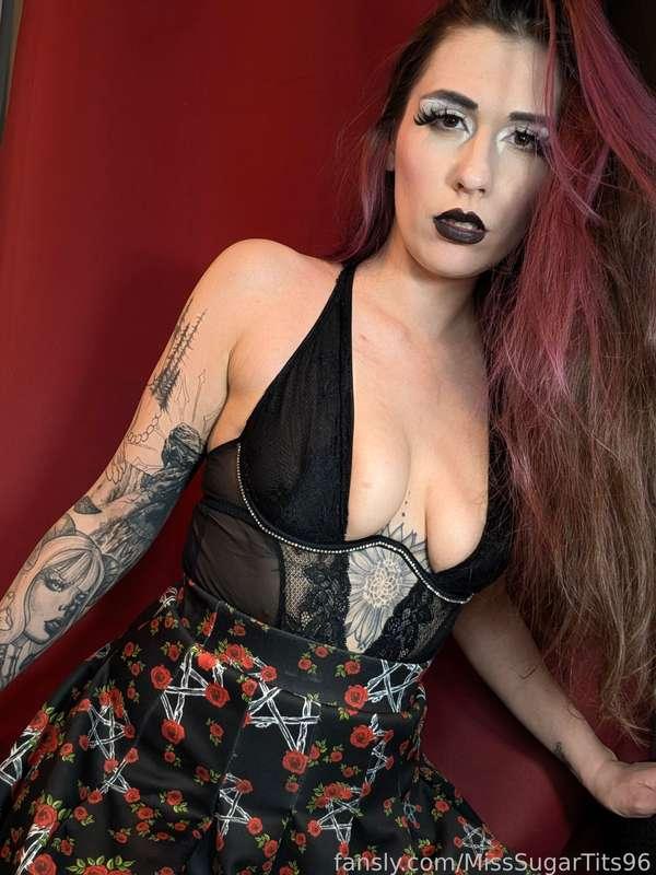 misssugartits96 image #9