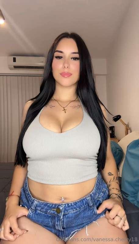 Hurry up and send me a message NOW so we could have some fun..
