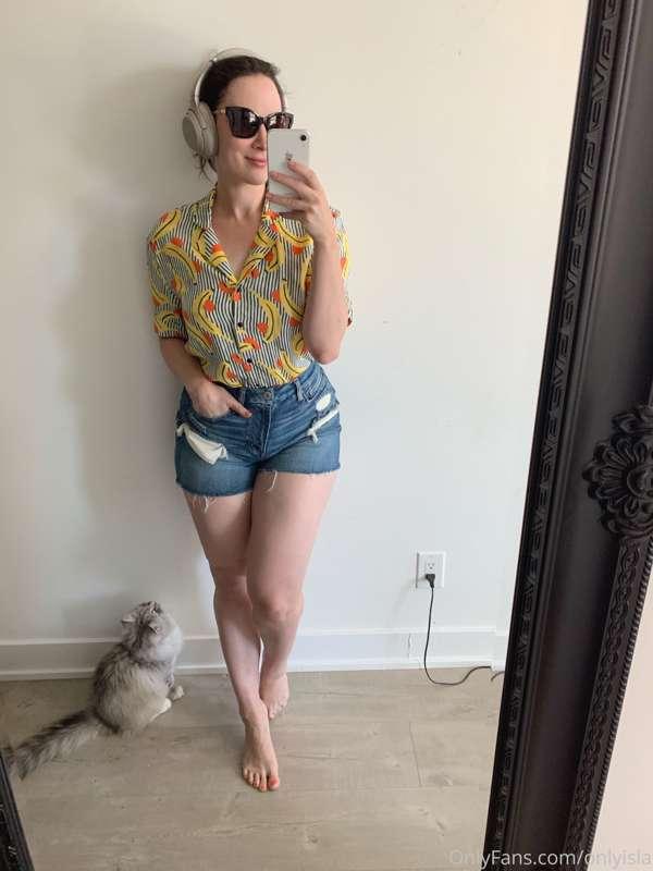 Nothing special, just really like my banana shirt 😊