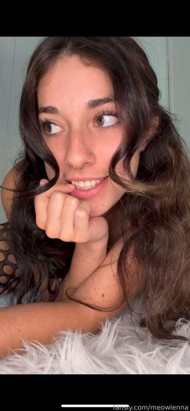 meowlenna image #0