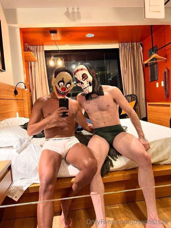 Travessuras ou picas duras? 🎃🍆😈