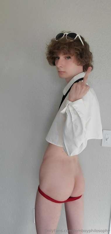 femboyphilosophy image #7