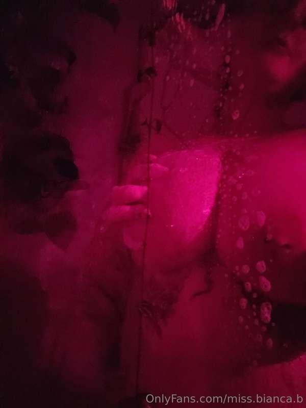 Happy Tuesday lovers ✌️💕