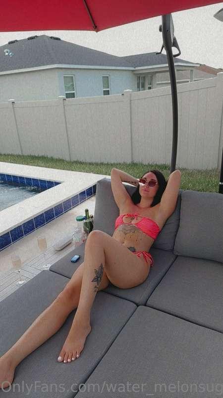 Can't wait for more sunshine and good 🍆