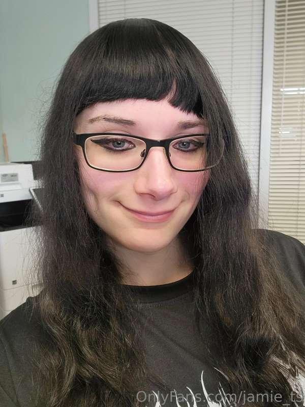 It's the Monday selfie dump