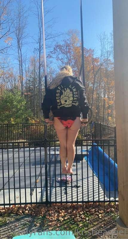 Did my very first muscle up today 💪💪girl power so excited 🏋️..