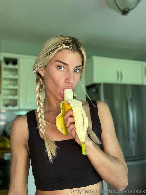 Can I suck on your banana? 🙈🍌