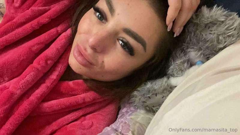 Do you want to know what's under my robe?