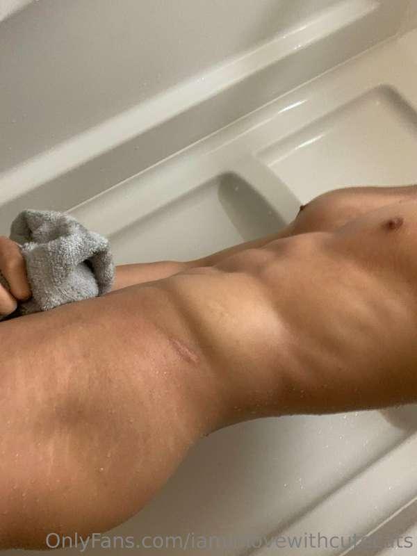 Hey 😘, care to join me? 😉