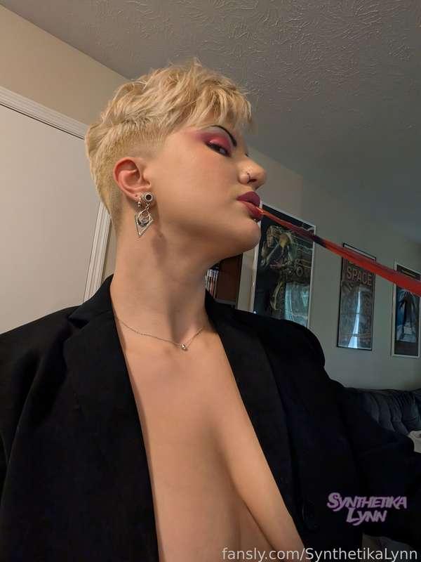 synthetikalynn image #1