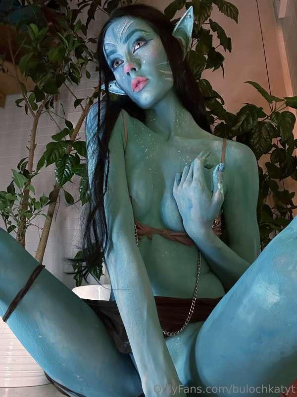 This is cosplay or body painting, this is my first time doin..