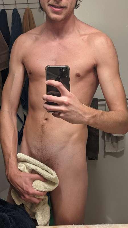 Gotta clean my bod in the bath after all this dirty fuckin m..