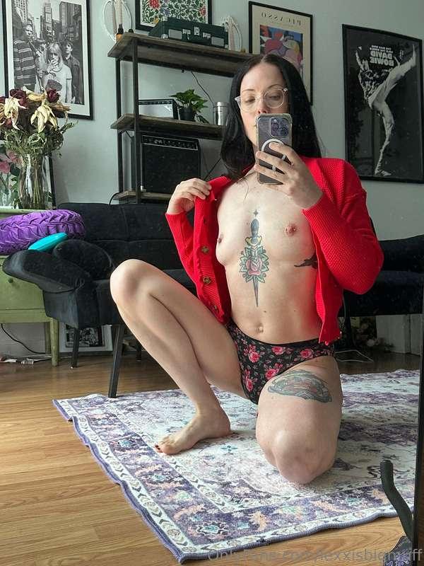 Do you like this cardigan? 