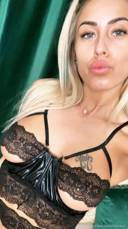 My vip @laurabae_vip has everything you need