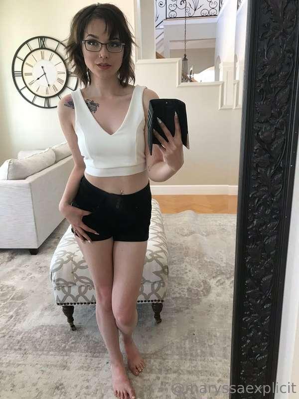 Throwback to selfies in sunny Florida 🥲 it is so cold here n..