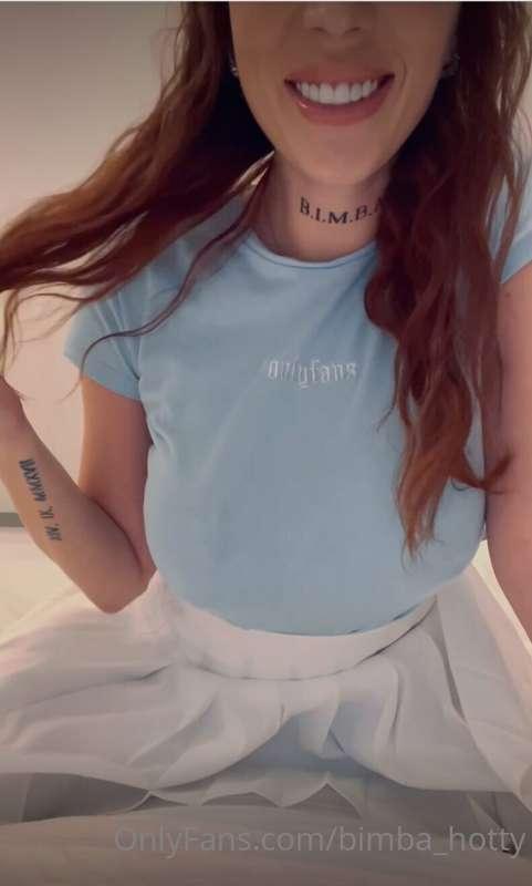 Blue looks good on me? Or not?😅