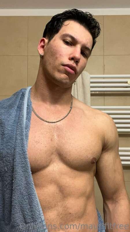 hola mis fans , estoy regalando un video EXCLUSIVO💦 a todos ..