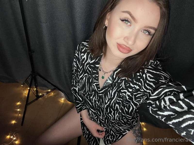 💖FREE SUBSCRIPTION @kris_styHer y0ung body will make you eru..