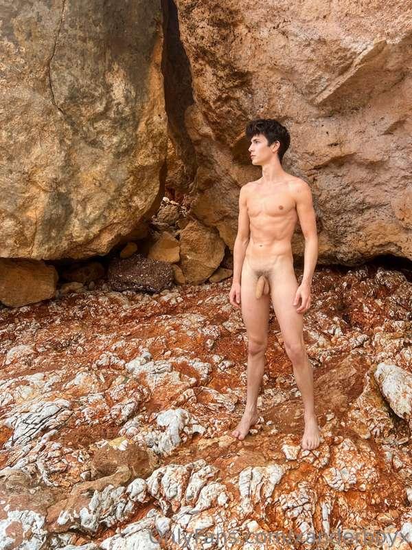 how's the view from the front? and how about the back? 😜