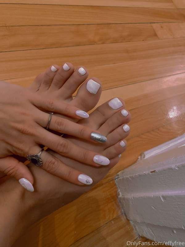 Got my nails done and if you don’t think they would look goo..