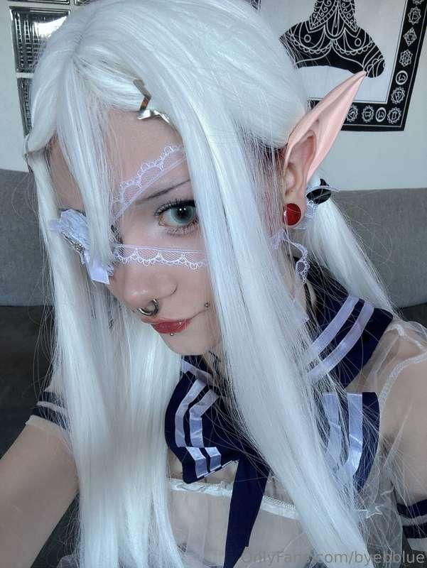 Ears sharp as my gaze 🧝🏼‍♀️✩°𓏲⋆🌿. ⋆⸜ 🍵✮˚